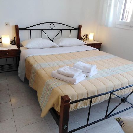 Adriani Sea View Rooms Adamantas Exterior photo